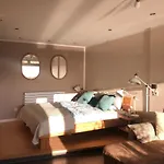 - Haus F, App 0f1405 Appartement